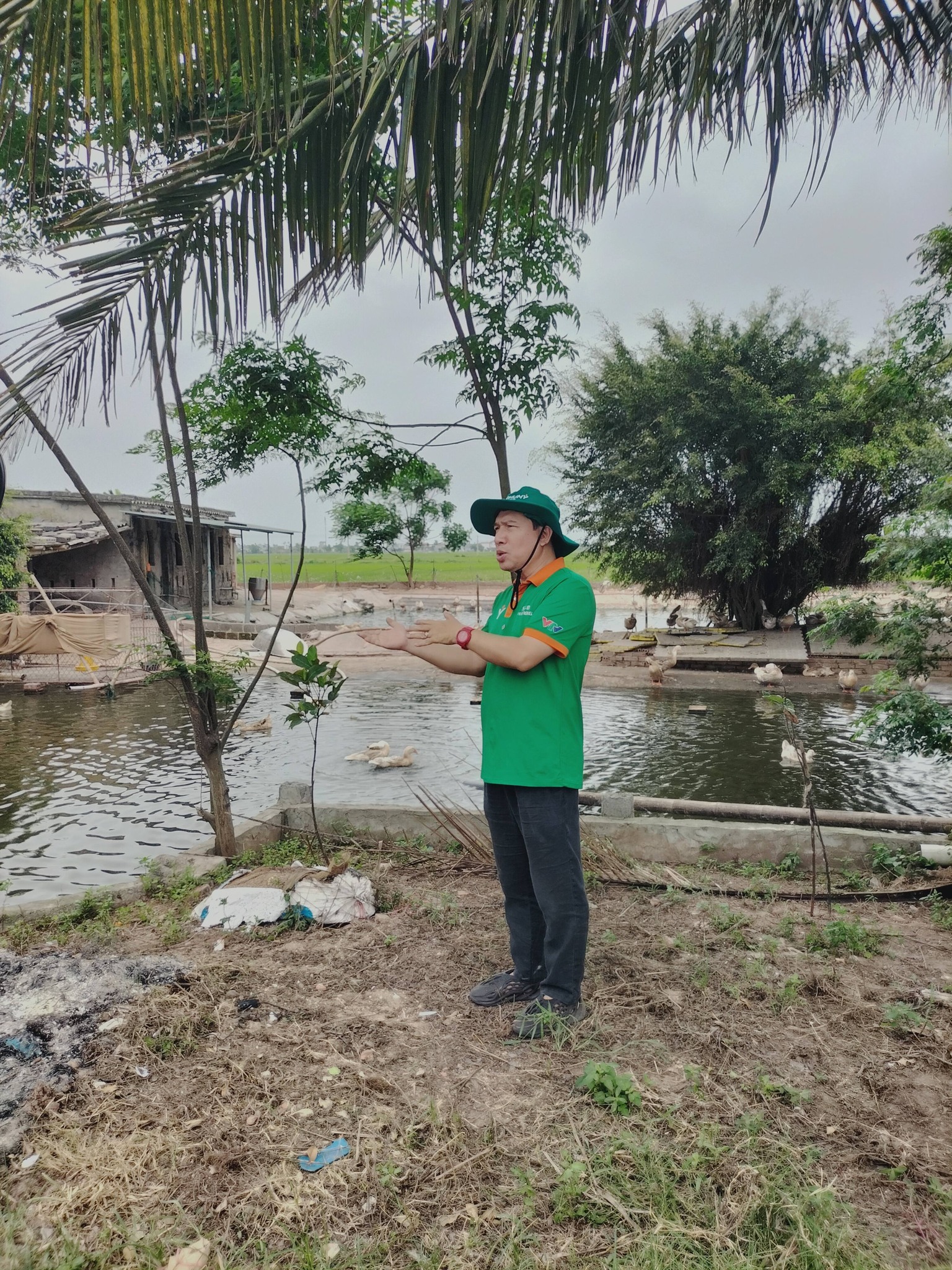 Khu chăn nuôi vịt biển Đông Xuyên